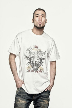 래퍼 정상수, 충암고 공연 중 "윤어게인" 외쳐…학생회 "협의 안돼"