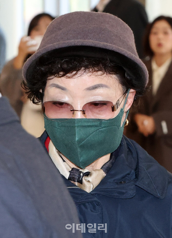 특검 출석한 김건희 모친 최은순씨                                                                                                                                                                  