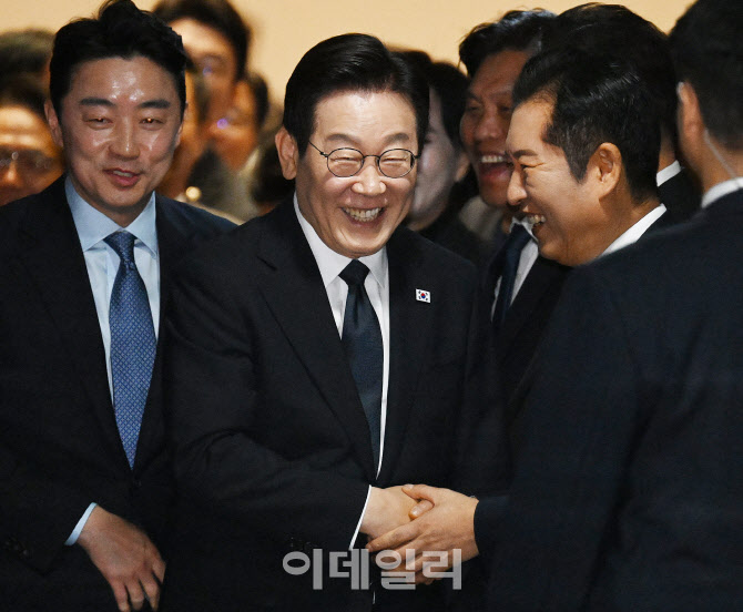 이재명-정청래, '환한 미소'                                                                                                                                                              