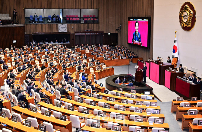 이재명 '내년 총지출 728조원…AI 시대 등 고려한 전략적 투자'                                                                                                                             