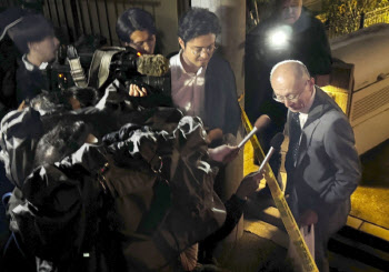 26년간 현장 보존한 남편…‘日 주부 살인사건’ 범인 잡았다