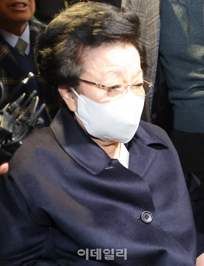 이배용 전 국가교육위원장, 김건희 특검 참고인 신분으로 출석