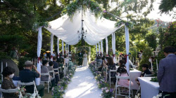 “총지출 220만원” “축의금 NO”…결혼식장에 무슨 일이?