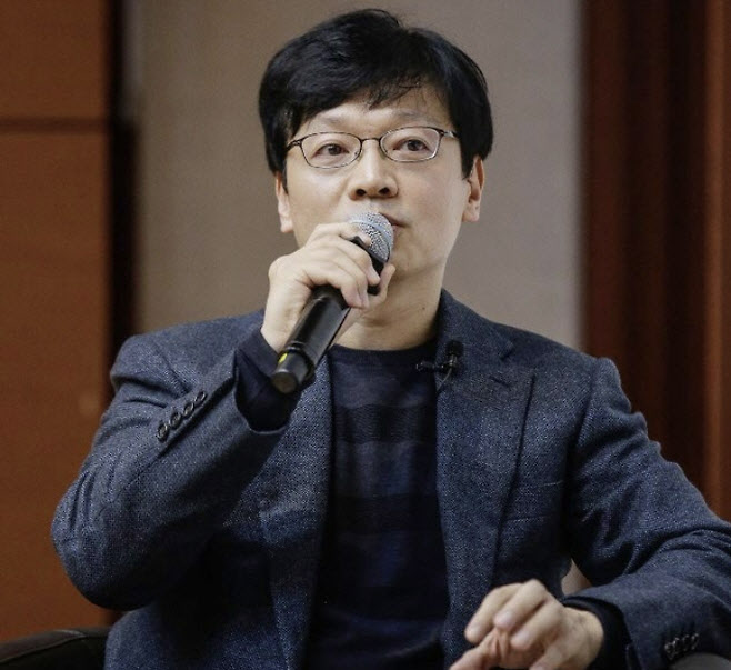 &apos;세기의 이혼&apos; 권혁빈 스마일게이트 8조원대 소송 본격화