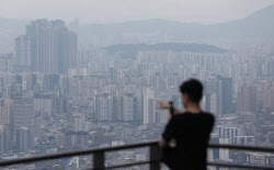 “넣어봐야 당첨 안 돼”…청약통장 깨는 사람들