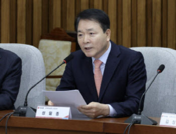 “100만원 가방이 무슨 뇌물?” 김건희·김기현 옹호한 국힘 중진