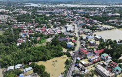 슈퍼태풍 ‘풍웡’ 필리핀 덮쳐…18명 목숨 앗아갔다