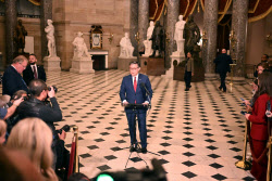 &apos;美역대 최장&apos; 셧다운, 43일로 종료 예정…트럼프 서명 곧(상보)