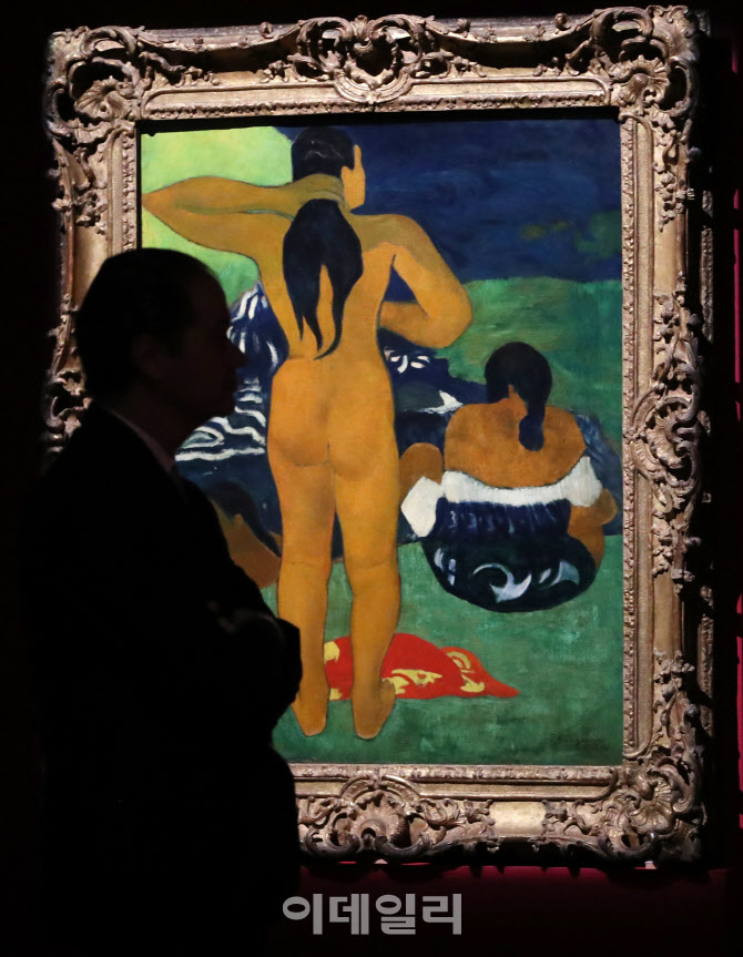  목욕하는 타이티 여인들-폴 고갱                                                                                                                                                                   