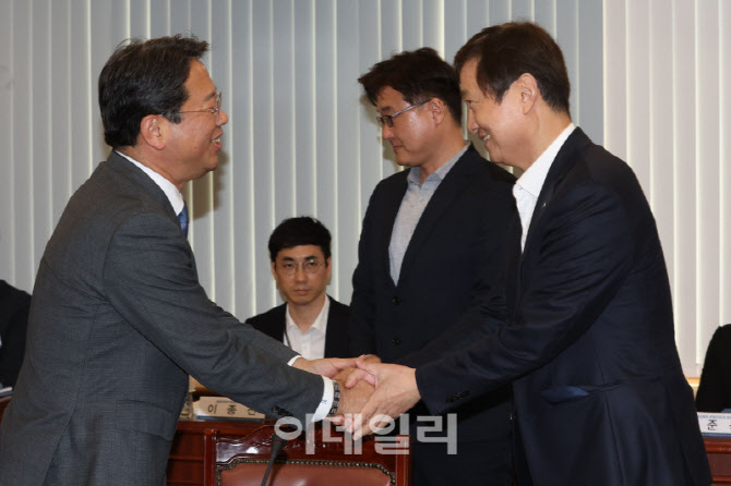 금융투자상품 설계, 판매 단계의 소비자보호 실효성 강화 방안' 토론회                                                                                                                           