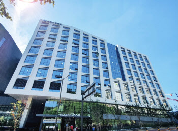 휴온스글로벌, 3분기 매출 2112억원…영업이익 203억원, 전년 대비 41%↑