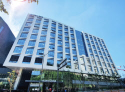 휴온스글로벌, 3분기 매출 2112억원…영업이익 203억원, 전년 대비 41%↑