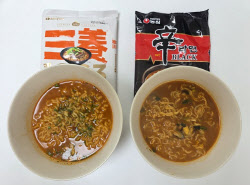 “이렇게 다르다고?” 삼양 우지 vs 신라면 블랙, 당신의 선택은[먹어보고서]