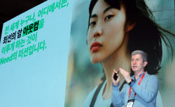 윌 폴킹혼 니드 대표 "암 환자 50% 잘못된 치료...AI로 워크플로우 개선 필수"[GAIF 2025]