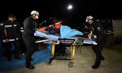 "쾅! 소리 나더니"…좌초 여객선 승객이 전한 당시 상황