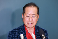 홍준표 “세운상가 재개발 반대?…여권의 오세훈 흠집내기”