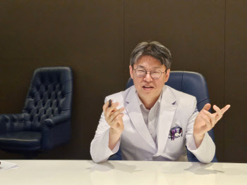 전홍재 분당차병원 암센터장 “환자 절반에 액체생검 활용…빠른 치료 가능케 해”