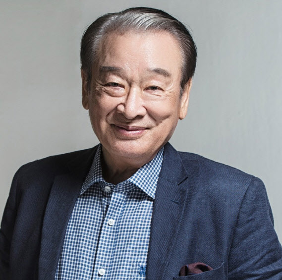 '현역 최고령 배우' 이순재 별세…끝까지 무대 지킨 ‘천생 배우’(종합)