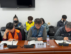 “요가매트도 새벽에?”…與·노동계, `새벽배송 금지` 연일 군불