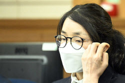 김건희 "김혜경·김정숙 수사는 왜 진행이 잘 안되나"