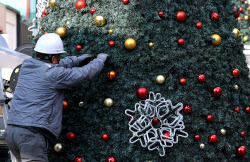 중부 중심 기온 ‘뚝’…강풍 겹쳐 추위↑[오늘날씨]