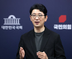 野주진우 “민주, 장경태 피해자 가짜사진 퍼뜨려…2차 가해자 조치하라”