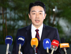 강훈식 “남산 케이블카 60년 넘게 독점…전국 전수조사 지시”