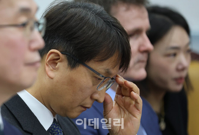 쿠팡 대규모 개인정보 유출, '표정 굳은 박대준 쿠팡 대표'                                                                                                                                 