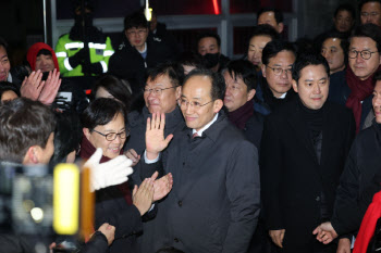 추경호 구속영장 기각.."도망 및 증거인멸 우려 없다"