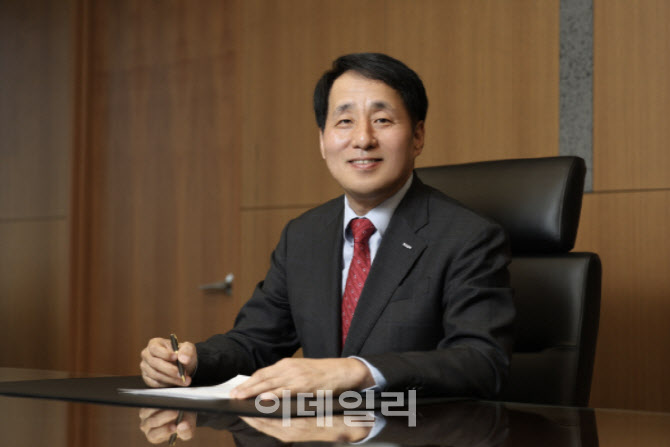 "수출기업 절반이 무보 고객...올해 261조 '역대 최대' 실적 달성할 ... - 뉴스 썸네일 이미지