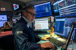 S&P500·나스닥, 3일 연속 상승…美 금리인하 기대감↑[월스트리트in]