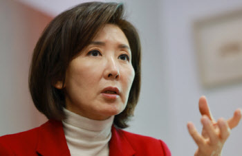 조진웅 논란에 나경원 "법 만들겠다"...내용 살펴보니