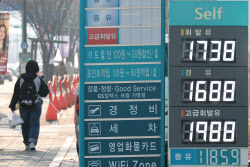 체감물가 끌어올리는 고환율…고삐 풀린 밥상물가