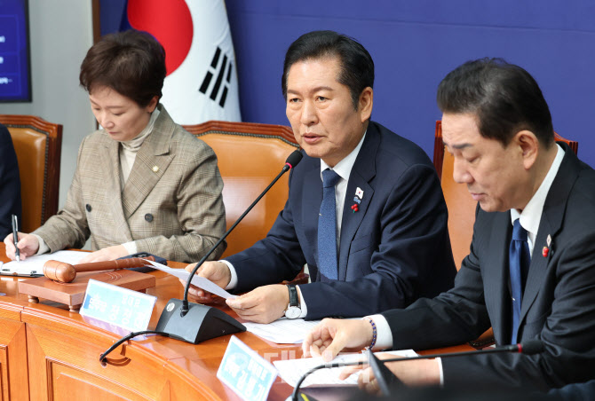 정청래, '내란전담재판부법 위헌 시비 최소화'                                                                                                                                             