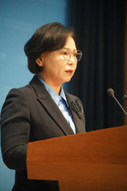 與 &quot;내란전담재판부, 선택 아닌 필수…합리적 보완은 가능&quot;