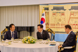 李대통령, 與 투톱에 “개혁입법, 국민 눈높이 맞게 처리됐으면”