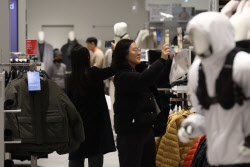 [포토]오픈 하루 앞둔 무신사 메가스토어 용산                                                                                                                                                             