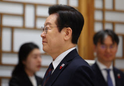 李대통령 국정운영 긍정 평가 62%…전주 대비 4%p 상승[NBS]