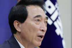 與 "野 통일교 특검 요구 전형적인 물타기"