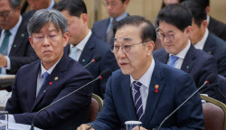 김윤덕 국토장관 “2027년 공공기관 2차 이전…지방 살린다”(종합)