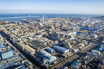 고려아연, 美 10조 제련소 승부수…러트닉 “광물 판도 바꿀 것”(종합)