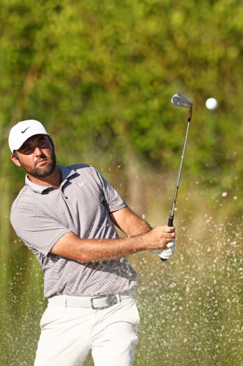 '세계 최강' 셰플러, 4년 연속 'PGA 올해의 선수' 수상...우즈 이어 두 번째