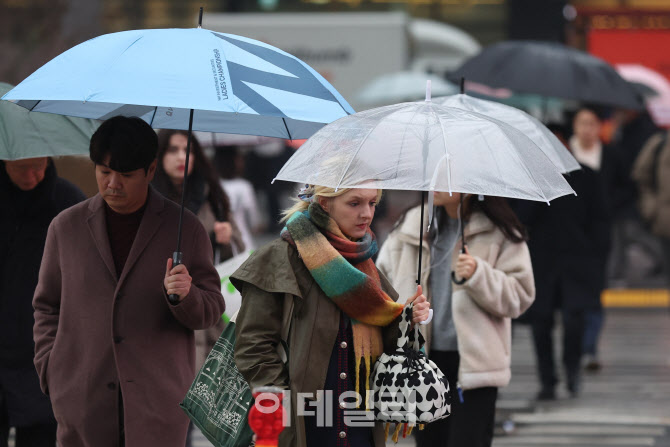 겨울비 맞으며 이동                                                                                                                                                                                