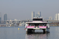 한강서 사업하려면 한강버스에 협조하라?[only 이데일리]