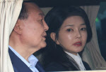 "윤석열과 싸웠다고?"…박지원 "내란서 김건희 빼내려는 작전"