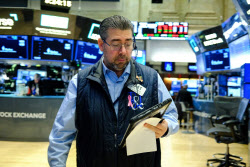 美예상밖 물가 둔화에 뉴욕증시 선물 반등…국채금리 하락 속 기술주 강세