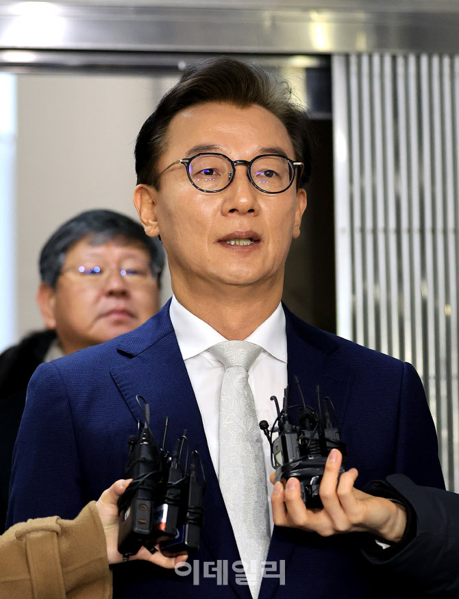  입장 밝히는 전재수 전 장관                                                                                                                                                                       