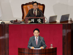 최초·최장 필버…장동혁 대표, 내란재판부 막기 위해 하얗게 불태웠다