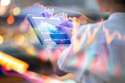 두나무·빗썸에 금감원 퇴직자 몰린다