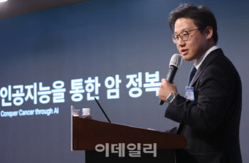 '특허 장벽에 M&A까지' 美잠식한 템퍼스...K의료AI,  묘수는?